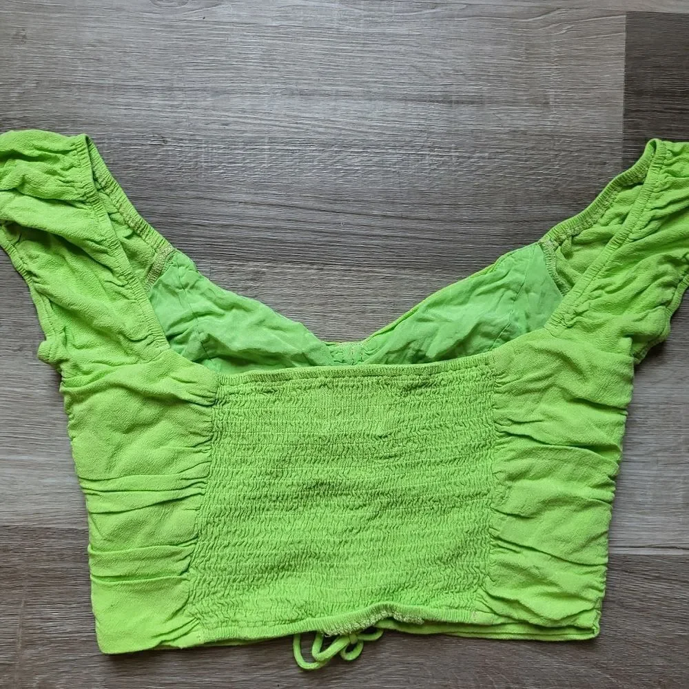 Princess Polly Green Y2K Crop Top - Picture 5 of 10